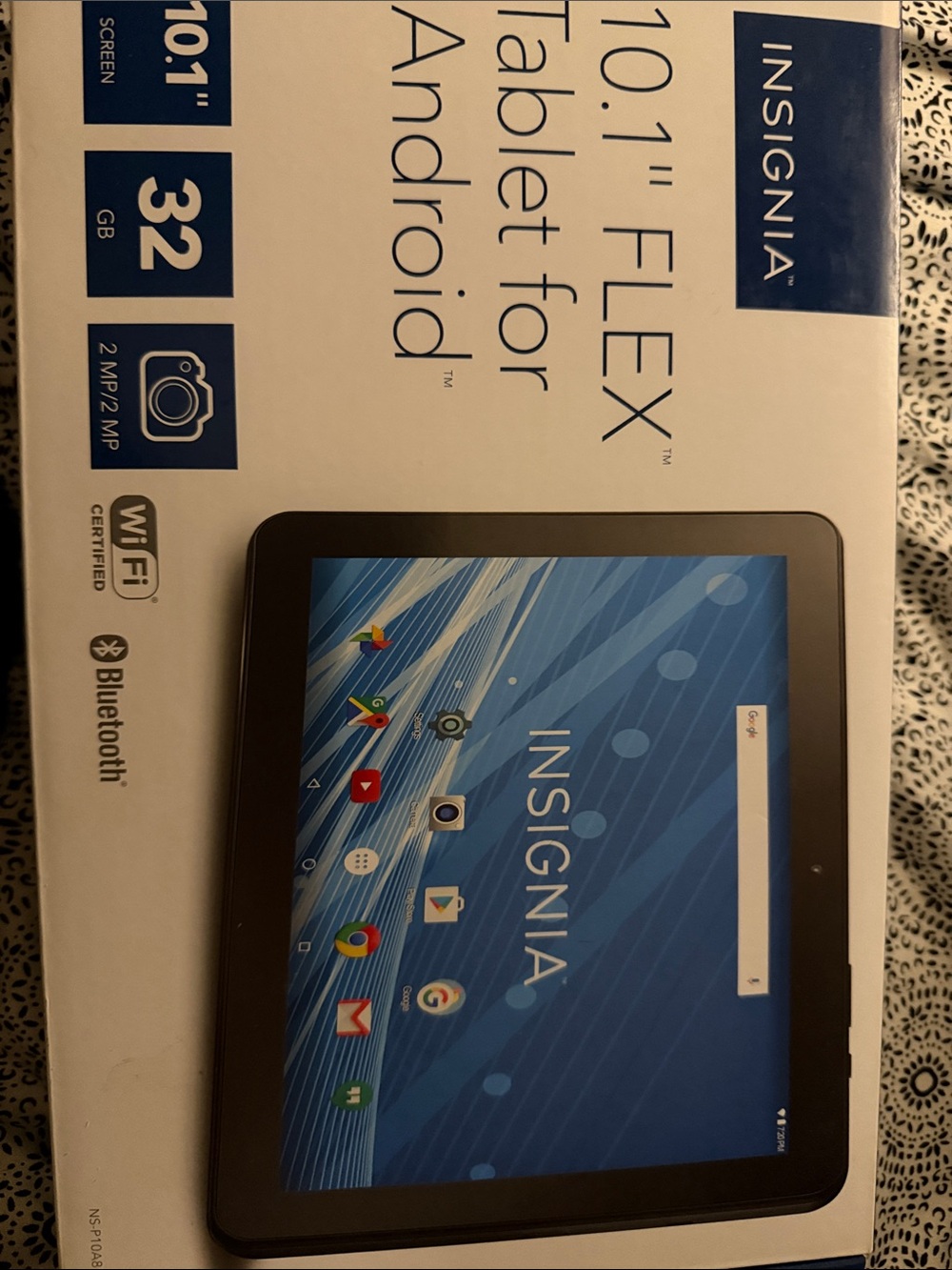 Insignia 10.1" Flex Tablet - Black